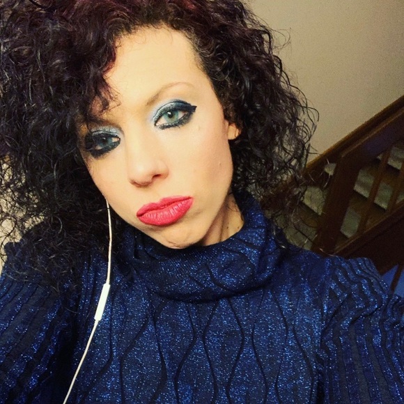 Meet your Posher, Laura - Picture 6 of 9